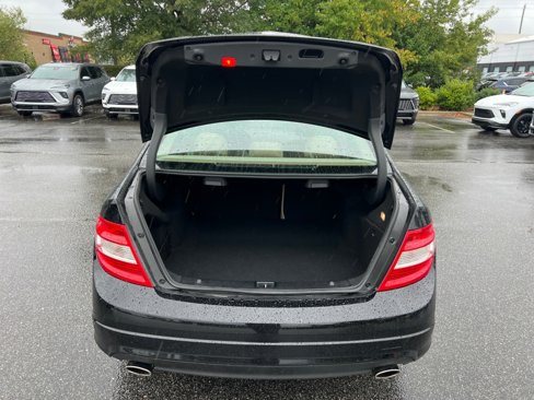 Used 2011 Mercedes-Benz C 300 4MATIC Sedan image 14