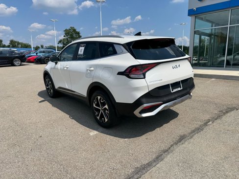 Used 2023 Kia Sportage EX image 3