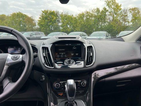 Used 2015 Ford Escape Titanium image 15