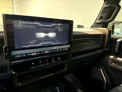 Used 2024 GMC Hummer EV 3X w/ LPO, Illumination Package image 20
