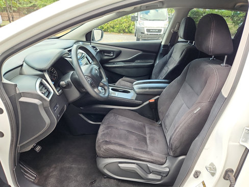 Used 2019 Nissan Murano S image 24