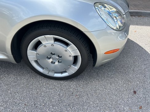 Used 2002 Lexus SC 430 Convertible image 9