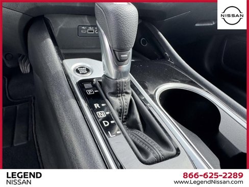 Used 2024 Nissan Altima 2.5 SV image 25
