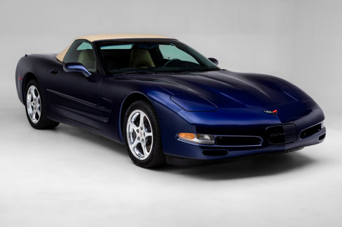 Used 2001 Chevrolet Corvette Convertible w/ Preferred Equipment Group2 image 1