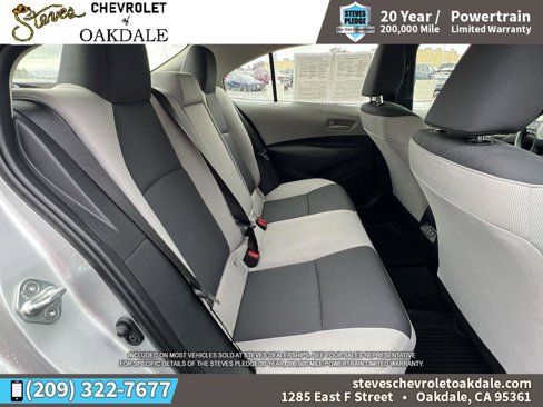 Used 2025 Toyota Corolla LE image 28