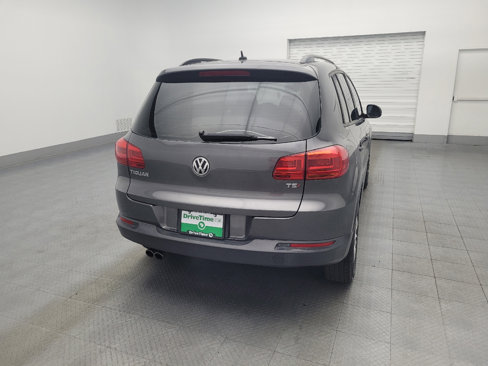 Used 2016 Volkswagen Tiguan S image 7