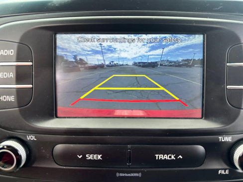 Used 2019 Kia Soul image 17