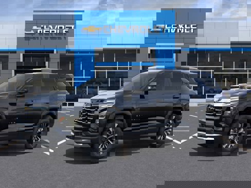 New 2026 Chevrolet Equinox LT image 2