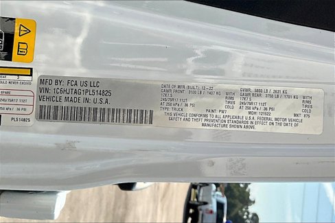 Used 2023 Jeep Gladiator Sport image 36