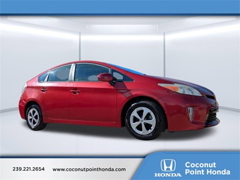 Used 2015 Toyota Prius Four image 1