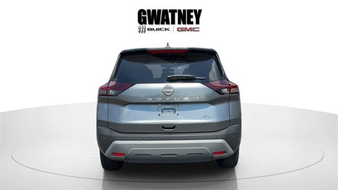Used 2023 Nissan Rogue SV image 6