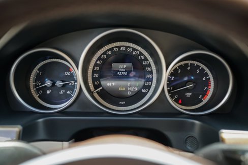 Used 2014 Mercedes-Benz E 350 4MATIC Sedan image 25