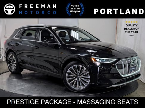 Used 2019 Audi e-tron Prestige w/ Prestige Package image 1