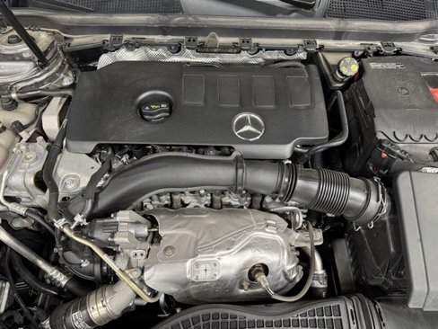Used 2023 Mercedes-Benz CLA 250 4MATIC image 34