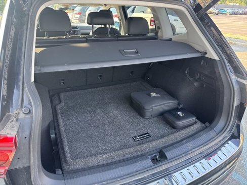 Used 2022 Volkswagen Tiguan SE image 14