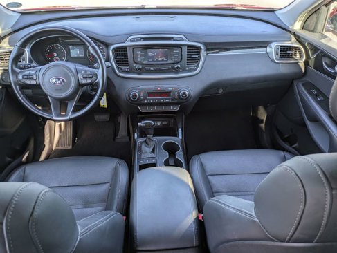 Used 2016 Kia Sorento EX image 29