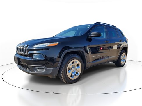 Used 2018 Jeep Cherokee Sport w/ Cold Weather Group image 2
