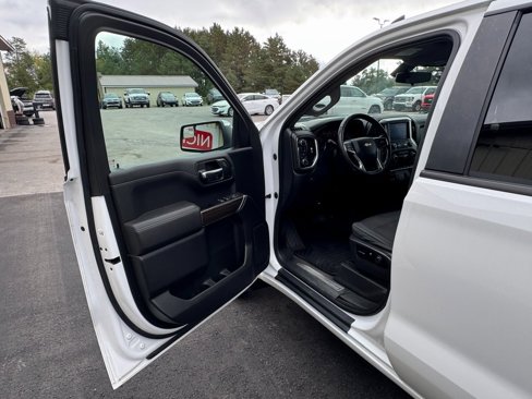 Used 2021 Chevrolet Silverado 1500 LT w/ Bed Protection Package image 9