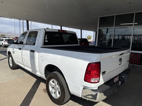 Used 2022 RAM 1500 Classic SLT image 4