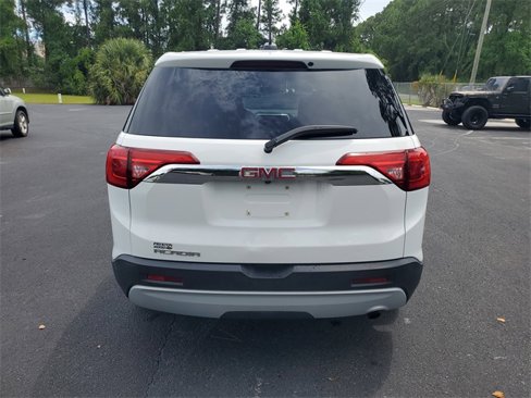 Used 2017 GMC Acadia SLE image 5
