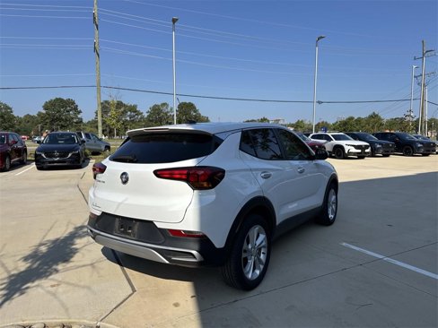 Used 2021 Buick Encore GX Preferred w/ Cold Weather Comfort Package image 7
