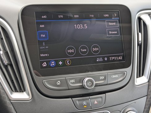 Used 2020 Chevrolet Malibu LS w/ Driver Confidence Package II image 22