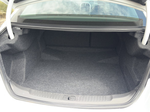 Used 2013 Chevrolet Malibu LT w/ Power Convenience Package image 10