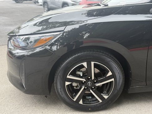 Used 2024 Nissan Sentra SV image 7