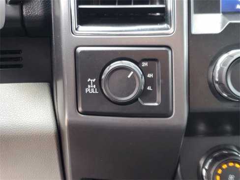 Used 2020 Ford F150 XLT image 28