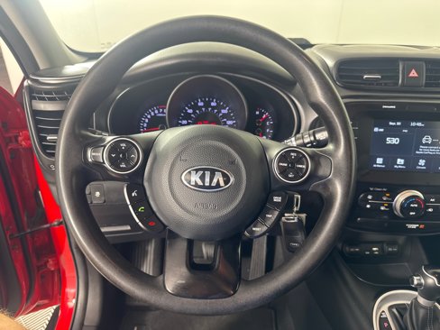 Used 2018 Kia Soul + image 14