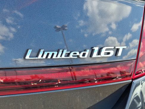 Used 2021 Hyundai Sonata Limited image 30