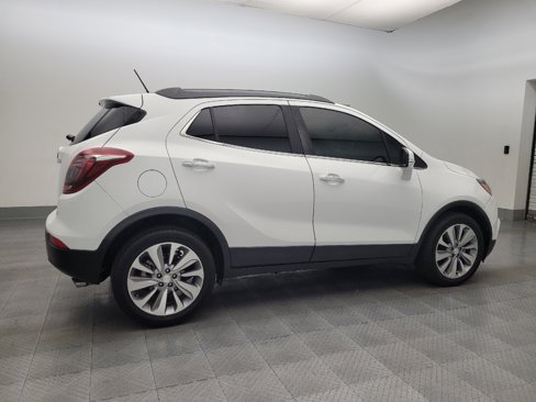 Used 2018 Buick Encore Preferred image 10