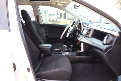 Used 2015 Toyota RAV4 XLE image 8