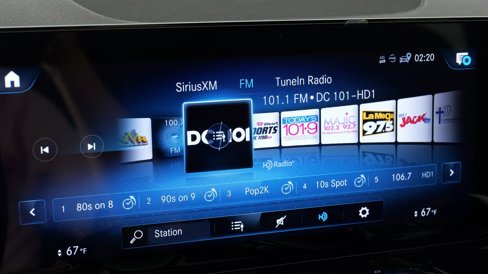 Used 2022 Mercedes-Benz EQB 300 4MATIC image 47
