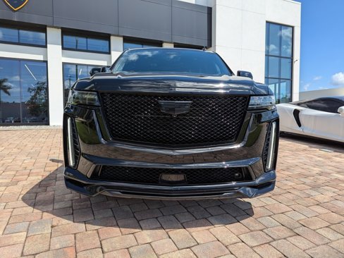 Used 2023 Cadillac Escalade V image 8