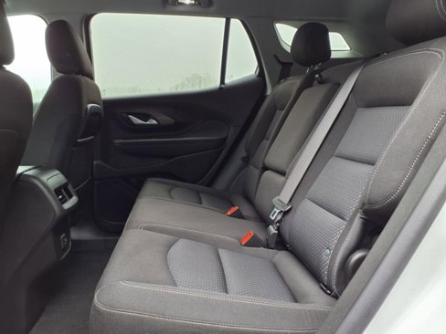 Used 2022 GMC Terrain SLE image 10