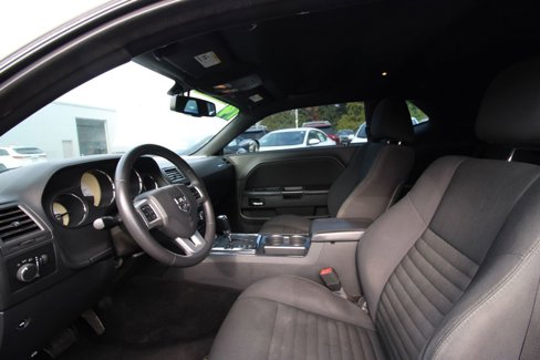 Used 2014 Dodge Challenger SXT w/ Sport Appearance Package image 10
