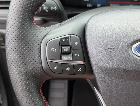 New 2025 Ford Escape ST-Line w/ Tech Pack #1 image 19