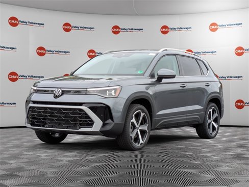 New 2025 Volkswagen Taos SEL image 1