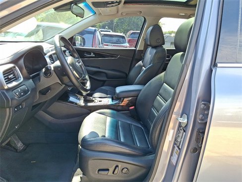 Certified 2020 Kia Sorento EX image 13