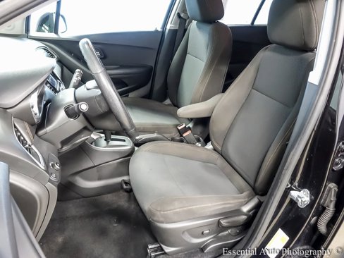 Certified 2020 Chevrolet Trax LS w/ Tint and Cruise Package image 7