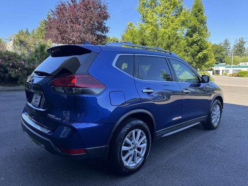 Used 2019 Nissan Rogue S image 3