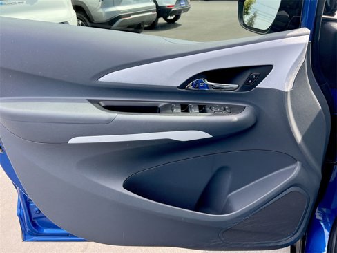 Used 2020 Chevrolet Bolt LT image 19