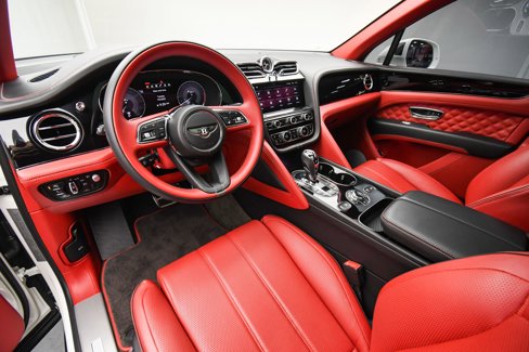 Used 2022 Bentley Bentayga Speed image 2