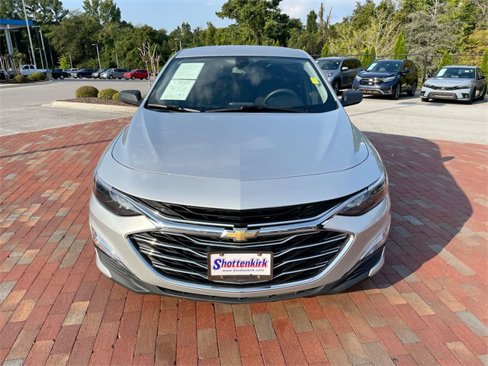 Used 2020 Chevrolet Malibu LS image 31