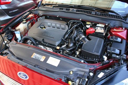Used 2014 Ford Fusion SE w/ Equipment Group 202A image 27