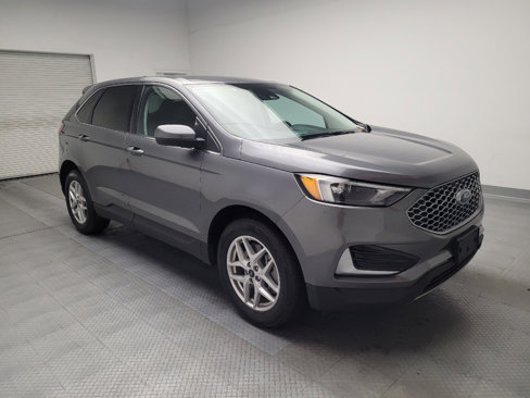 Used 2023 Ford Edge SEL image 13