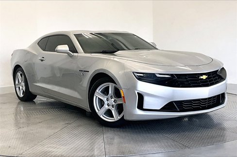 Used 2019 Chevrolet Camaro LT image 11