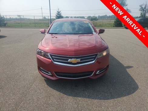 Used 2014 Chevrolet Impala LT w/ Convenience Package image 2