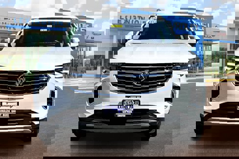 Used 2022 Buick Envision Preferred w/ Safety Package image 3